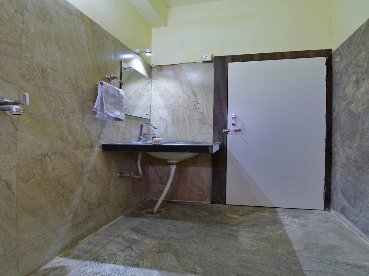 Oyo 2061 Hotel New Holiday Inn อัจเมอร์ ภายนอก รูปภาพ
