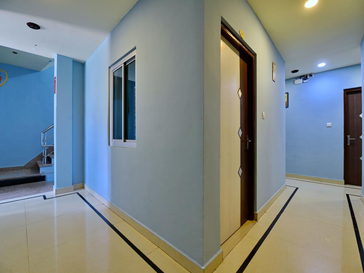 Oyo 2061 Hotel New Holiday Inn อัจเมอร์ ภายนอก รูปภาพ