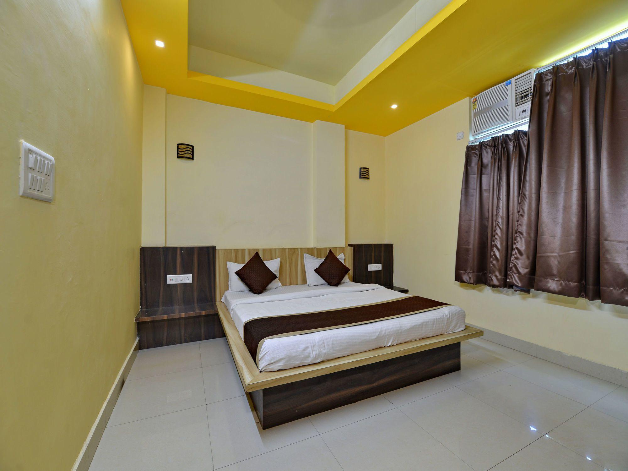 Oyo 2061 Hotel New Holiday Inn อัจเมอร์ ภายนอก รูปภาพ